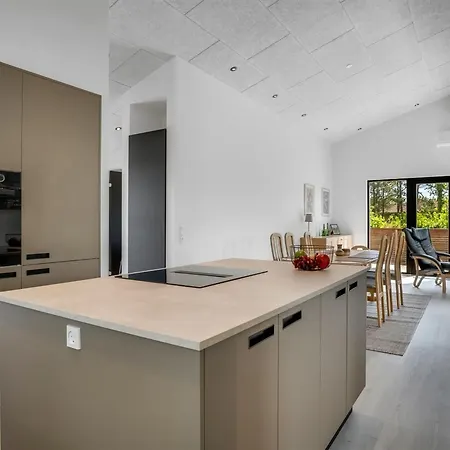 Jerrik - 200m From The Sea By Interhome Tatil Evi