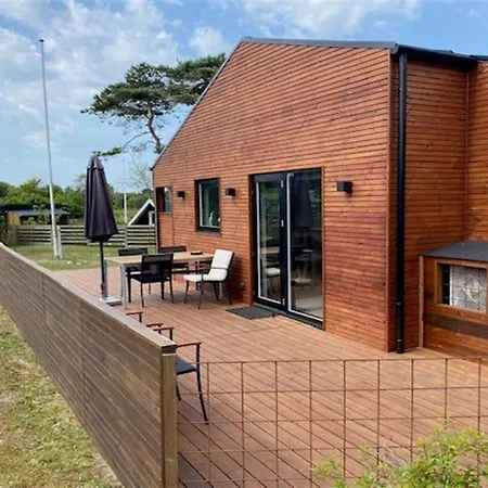 Jerrik - 200m From The Sea By Interhome